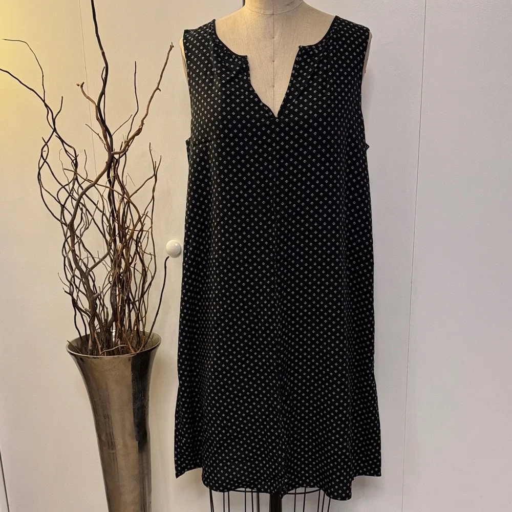 GAP Black and White Patterned Midi Dress - Picture 1 of 6